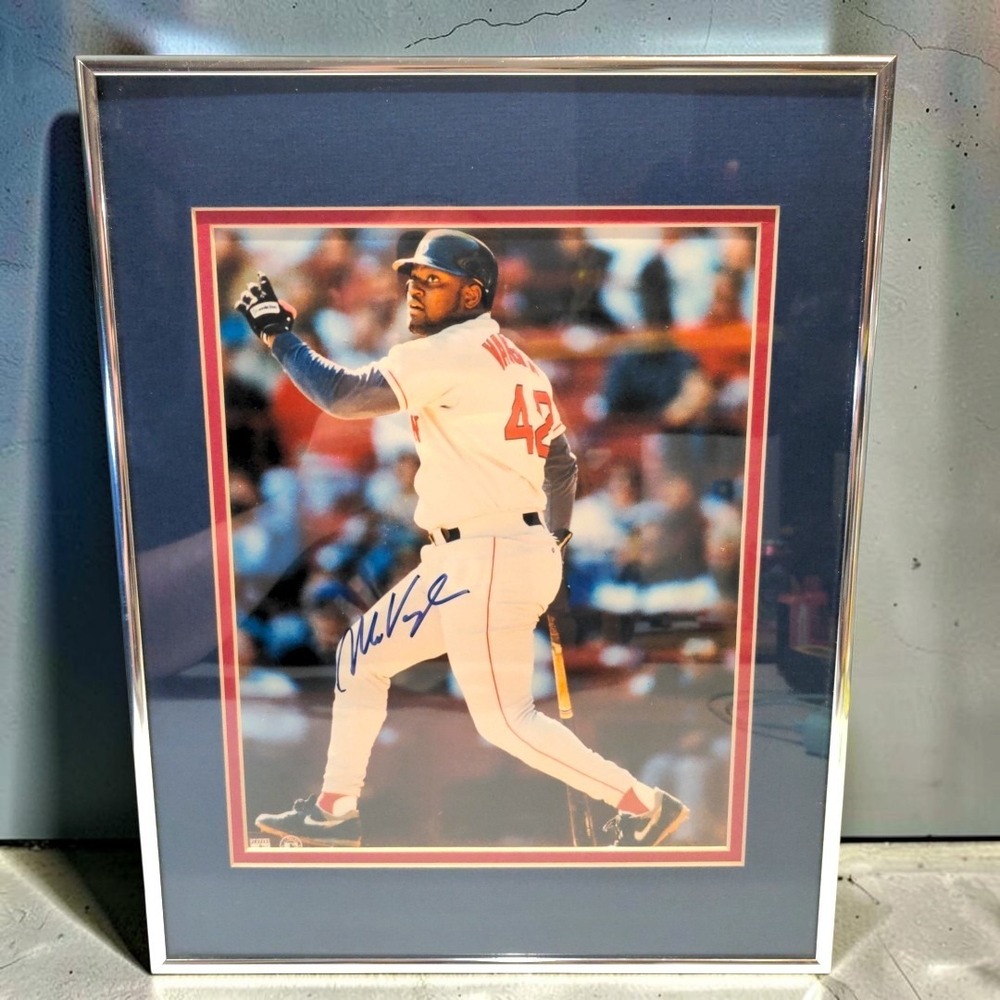VTG Boston Red Sox Mo Vaughn Signed Autographed 8x10 Photo Framed Mat 11x14